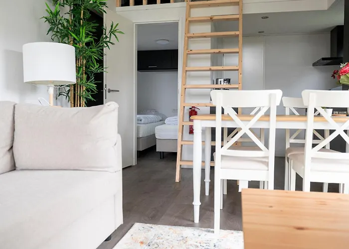 Camping De Konijnenberg Tiny House Harderwijk