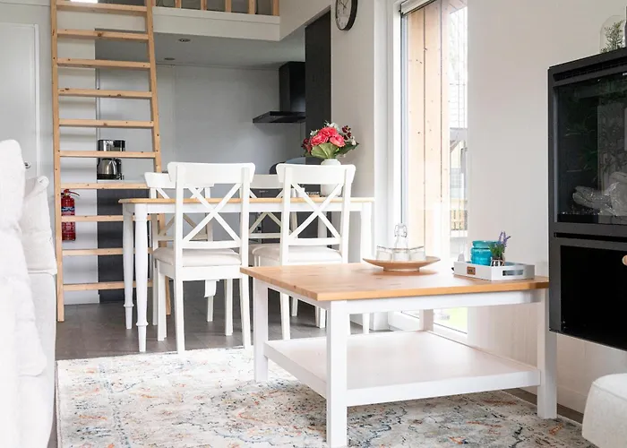 Camping De Konijnenberg Tiny House *